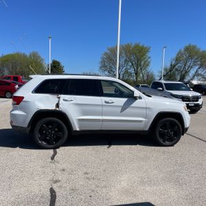JEEP GRAND CHEROKEE LAREDO - 10
