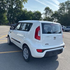 2013 KIA SOUL BASE 照片 4