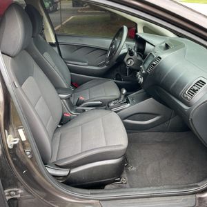 2018 KIA FORTE LX — миниатюра 32