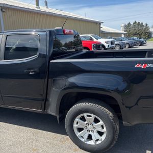 CHEVROLET COLORADO - 6