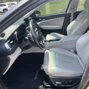 2020 Genesis G70 2.0T thumbnail 31