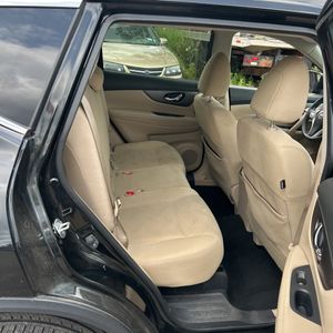 2016 Nissan ROGUE SV 缩略图 35