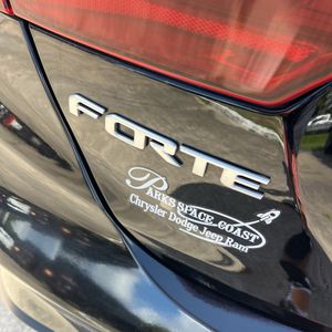 2023 KIA FORTE LXS thumbnail 23