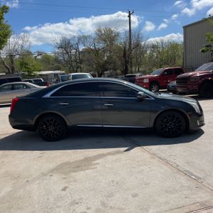 CADILLAC XTS LUXURY - 10