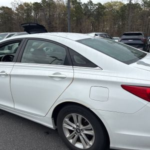 HYUNDAI SONATA GLS - 6