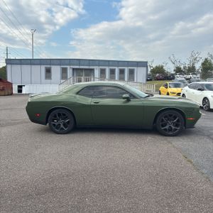 DODGE CHALLENGER SXT - 10