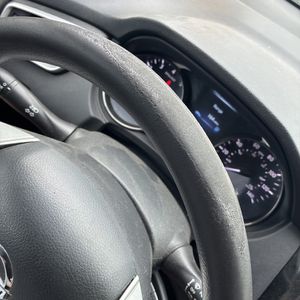 2015 Nissan ROGUE S 缩略图 56