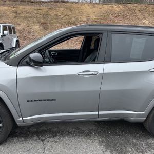 Jeep Compass High Altitude - 4