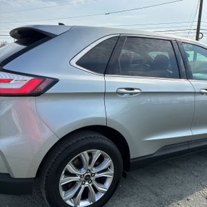 FORD EDGE TITANIUM - 9
