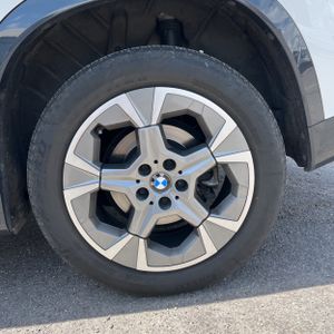 2025 BMW X1 XDRIVE28I — миниатюра 18