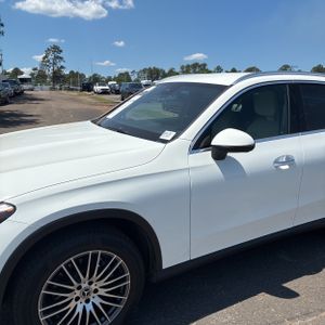 MERCEDES-BENZ GLC - 2