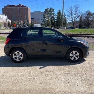 CHEVROLET TRAX - 10