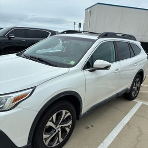 2021 Subaru OUTBACK LIMITED — фото 2