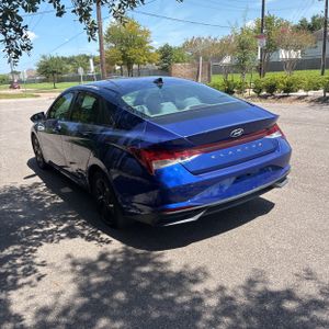 صورة 5 لـ 2021 Hyundai ELANTRA SEL