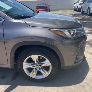 صورة مصغرة 55 لـ 2017 Toyota HIGHLANDER LIMITED