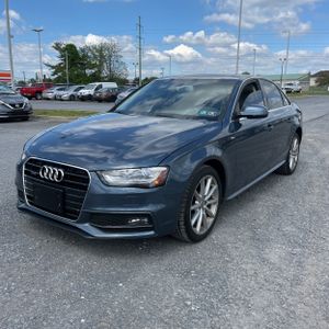 AUDI A4 2.0T PREMIUM - 1