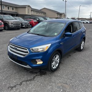 FORD ESCAPE SE - 1
