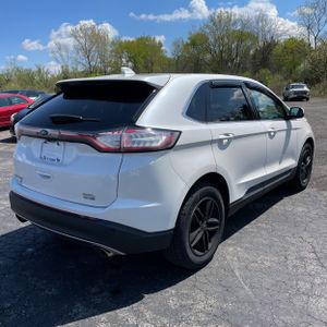 FORD EDGE SEL - 8