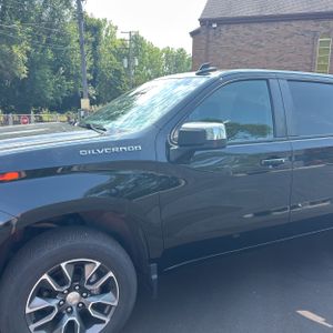 2023 Chevrolet SILVERADO 1500 LT 照片 2