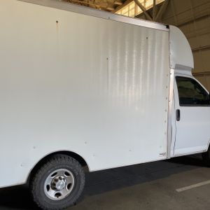 CHEVROLET EXPRESS 3500 - 9