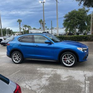 2019 ALFA Romeo STELVIO TI SPORT 照片 10