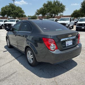 صورة 5 لـ 2016 Chevrolet SONIC LT AUTO