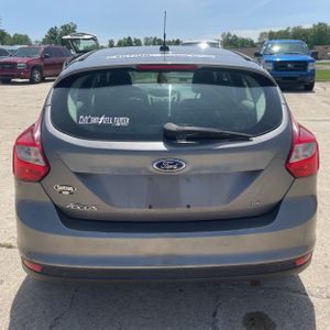 FORD FOCUS SE - 7