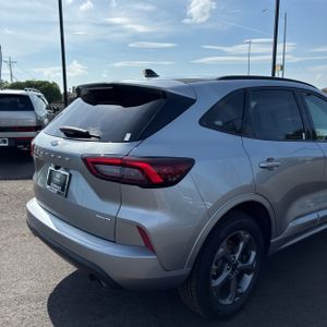 FORD ESCAPE ST-LINE - 9