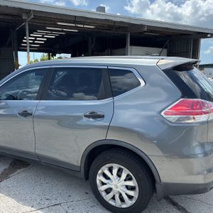 2016 Nissan ROGUE S — фото 6