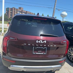 صورة 4 لـ 2022 KIA TELLURIDE S