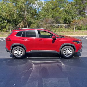 TOYOTA COROLLA CROSS - 10