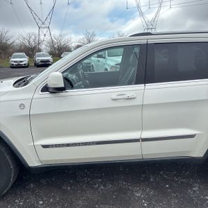 JEEP GRAND CHEROKEE LAREDO - 4