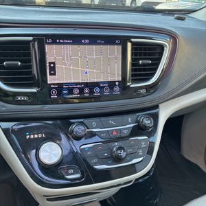 صورة مصغرة 38 لـ 2020 Chrysler PACIFICA LIMITED