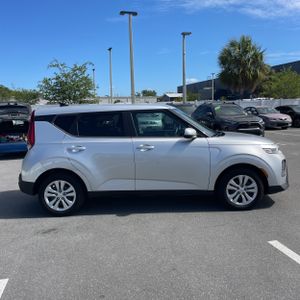 KIA SOUL LX - 10