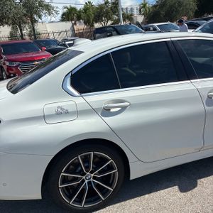 صورة 9 لـ 2019 BMW 3 SERIES 330I