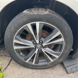2018 Nissan PATHFINDER PLATINUM 缩略图 17