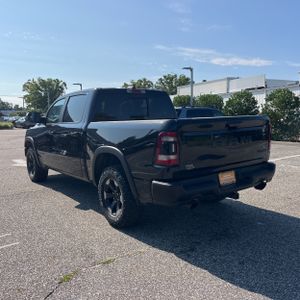 2019 RAM 1500 REBEL 照片 5