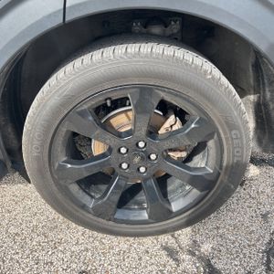 FORD EXPLORER ST-LINE - 9