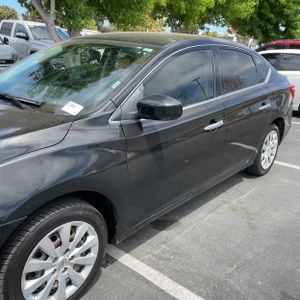 2017 Nissan SENTRA SV — фото 4