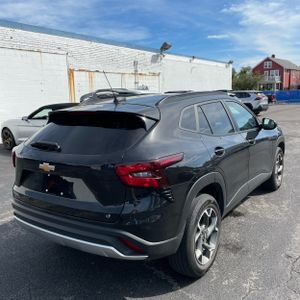 2025 Chevrolet TRAX LT 照片 8