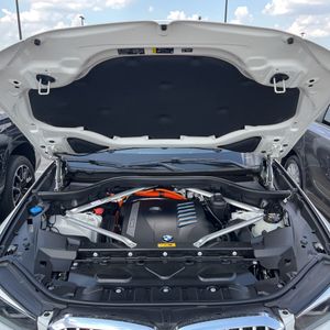 صورة 47 لـ 2021 BMW X5 XDRIVE45E
