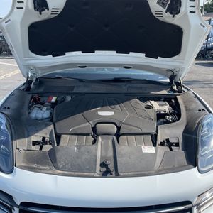 2019 Porsche CAYENNE S thumbnail 46