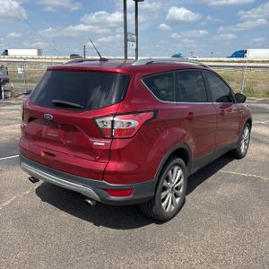 صورة 8 لـ 2017 FORD ESCAPE TITANIUM