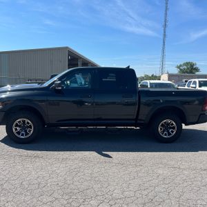 2017 RAM 1500 REBEL 照片 3