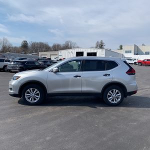 NISSAN ROGUE SV - 3