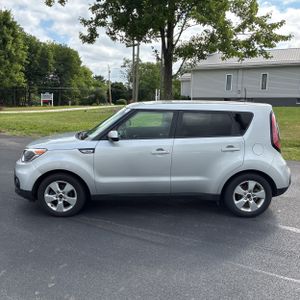 صورة 3 لـ 2017 KIA SOUL BASE