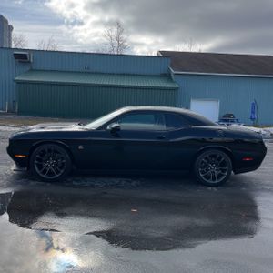 DODGE CHALLENGER R/T SCAT PACK - 3