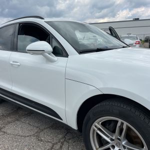 2023 Porsche MACAN — миниатюра 13