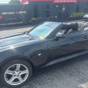 2019 Chevrolet CAMARO LT 照片 2