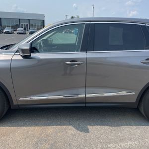 صورة 4 لـ 2025 Acura MDX SH-AWD W/TECH